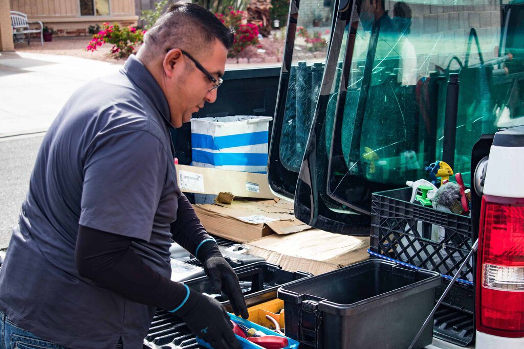phoenix auto glass repair