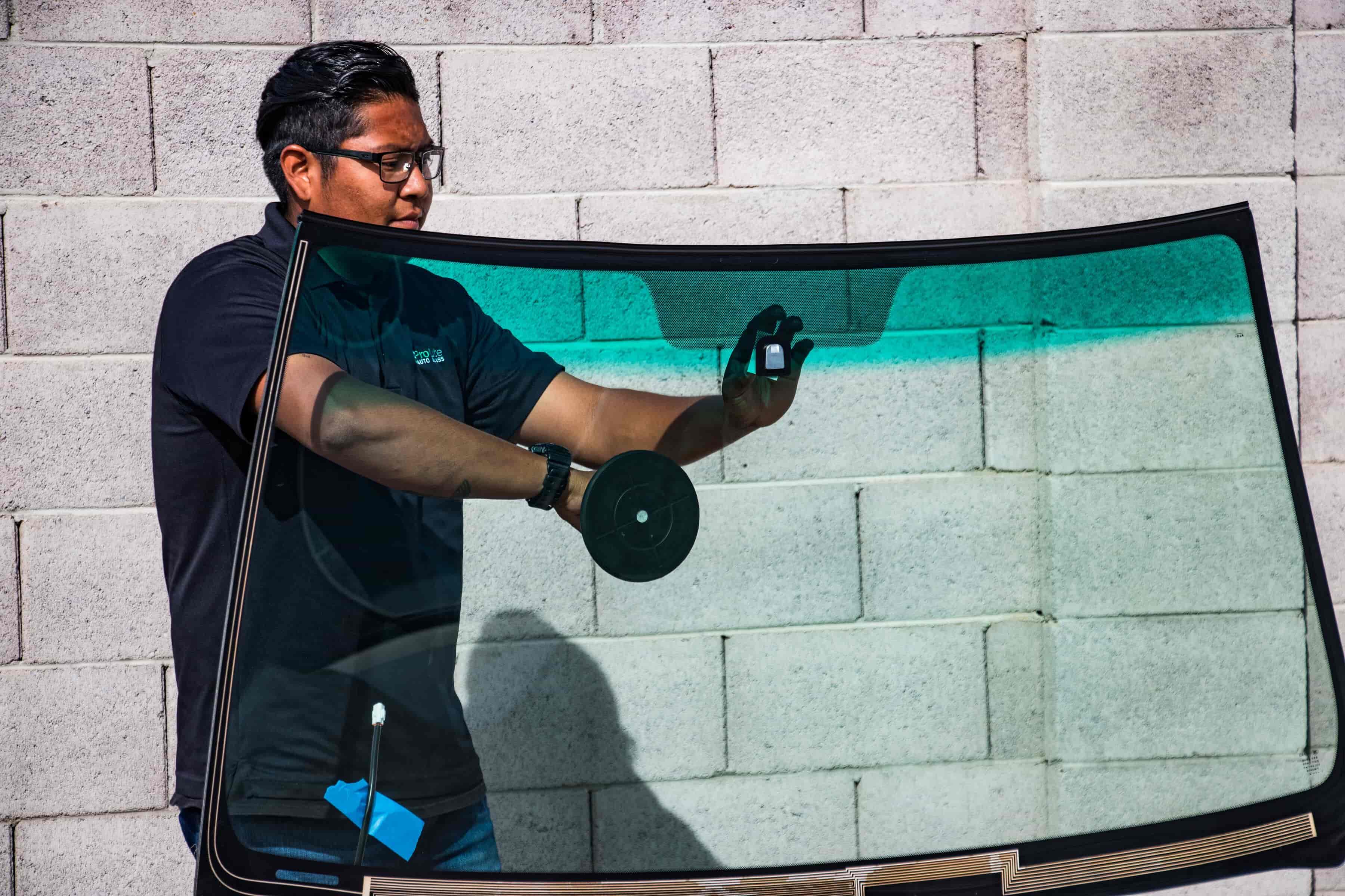 truck window replacement